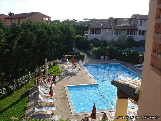 Residenza Dei Cavalleggeri Сан Винченцо Екстериор снимка